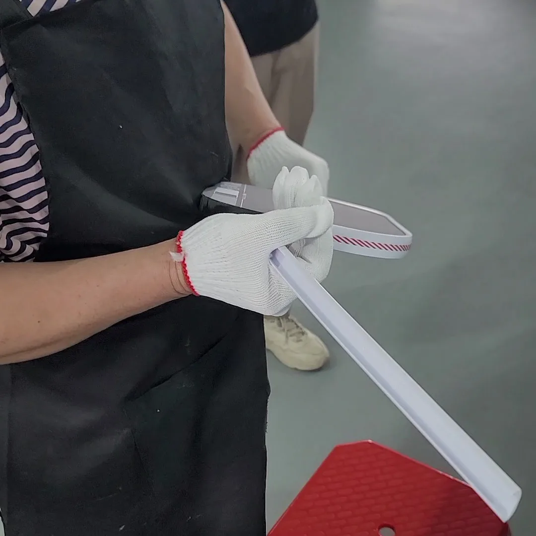 Wholesale Carbon Fiber Pickleball Paddle Manufacturer