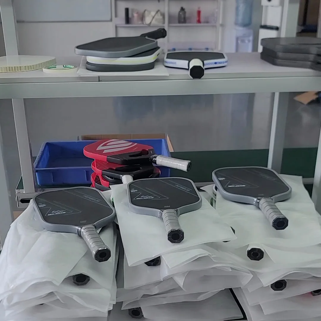 Wholesale Carbon Fiber Pickleball Paddle Manufacturer
