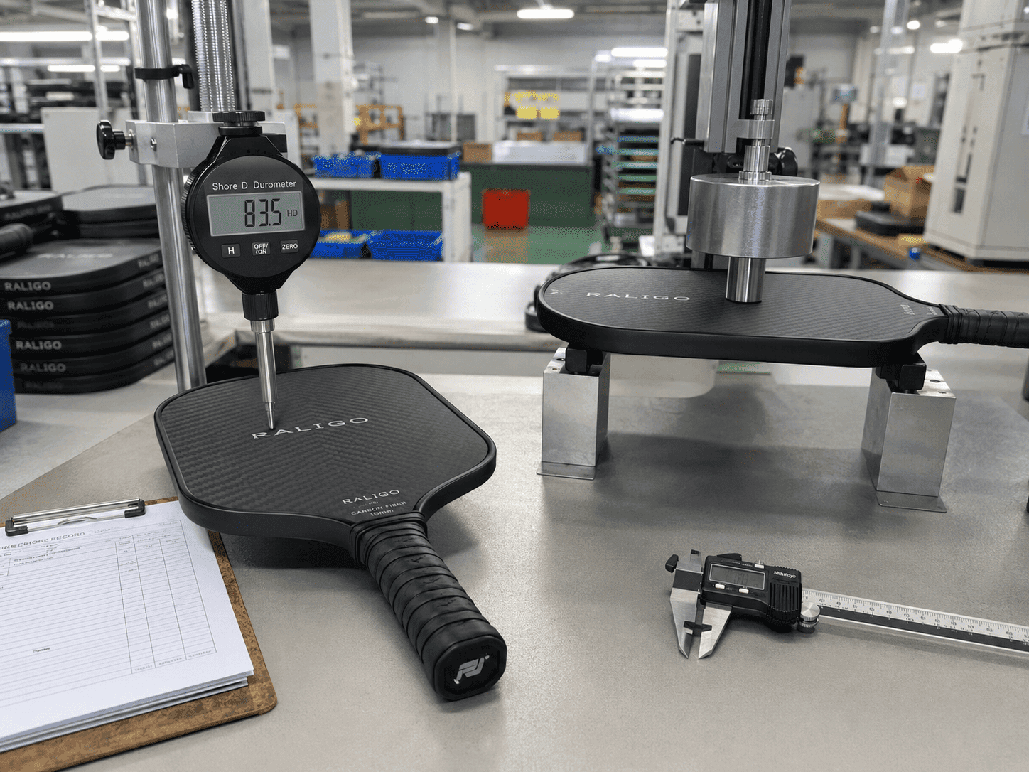 Face Stiffness
Pickleball paddle hardness and face stiffness measurement using a Shore D durometer and static deflection fixture